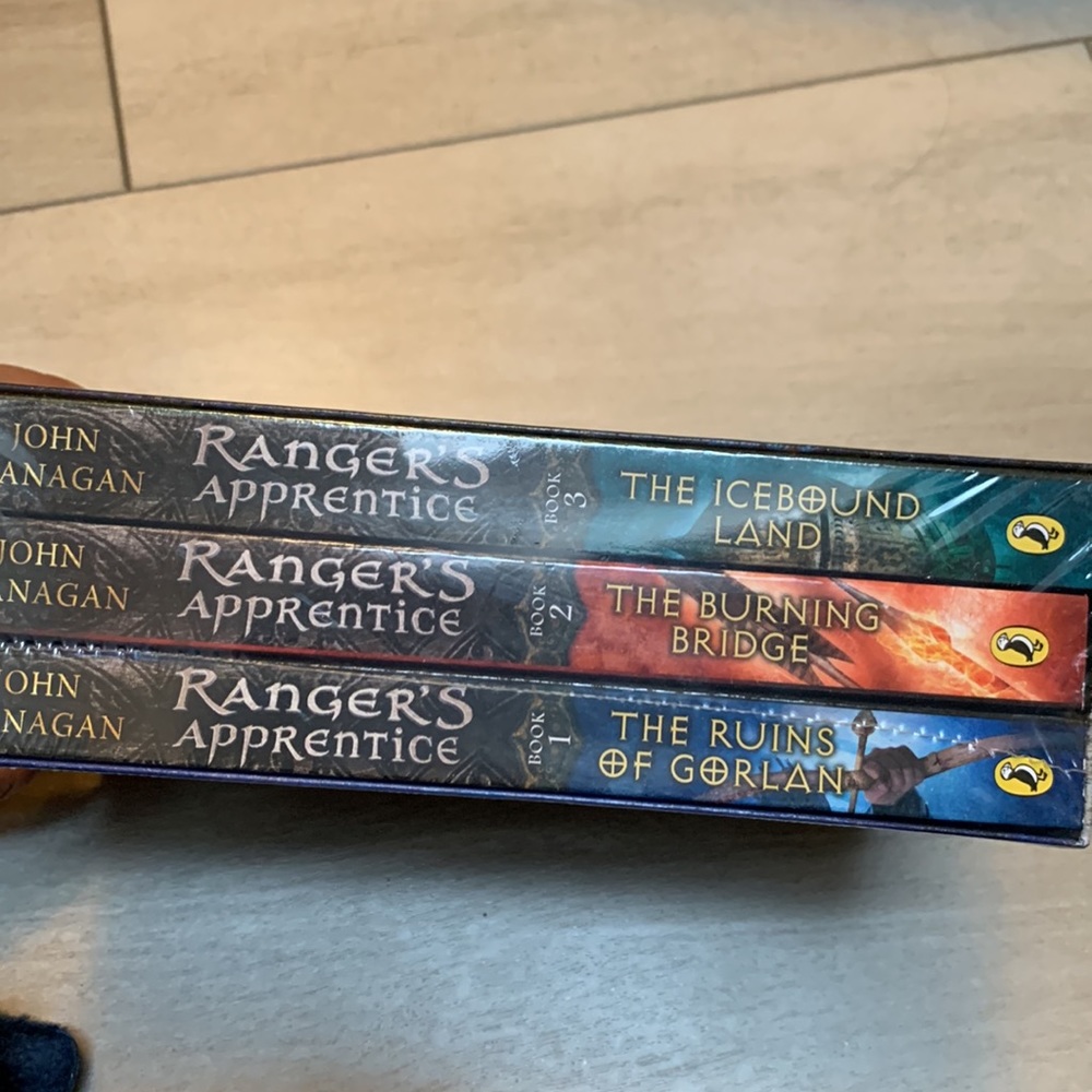 New Ranger’s Apprentice collection book set - Picture 3 of 4